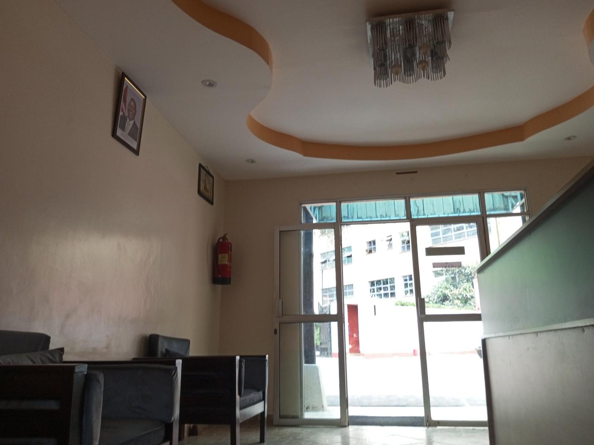 Fourth Parklands Hotel Nairobi Exterior foto